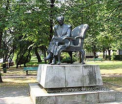Pomnik Gustawa Morcinka w Skoczowie. Autor Jan Kucz